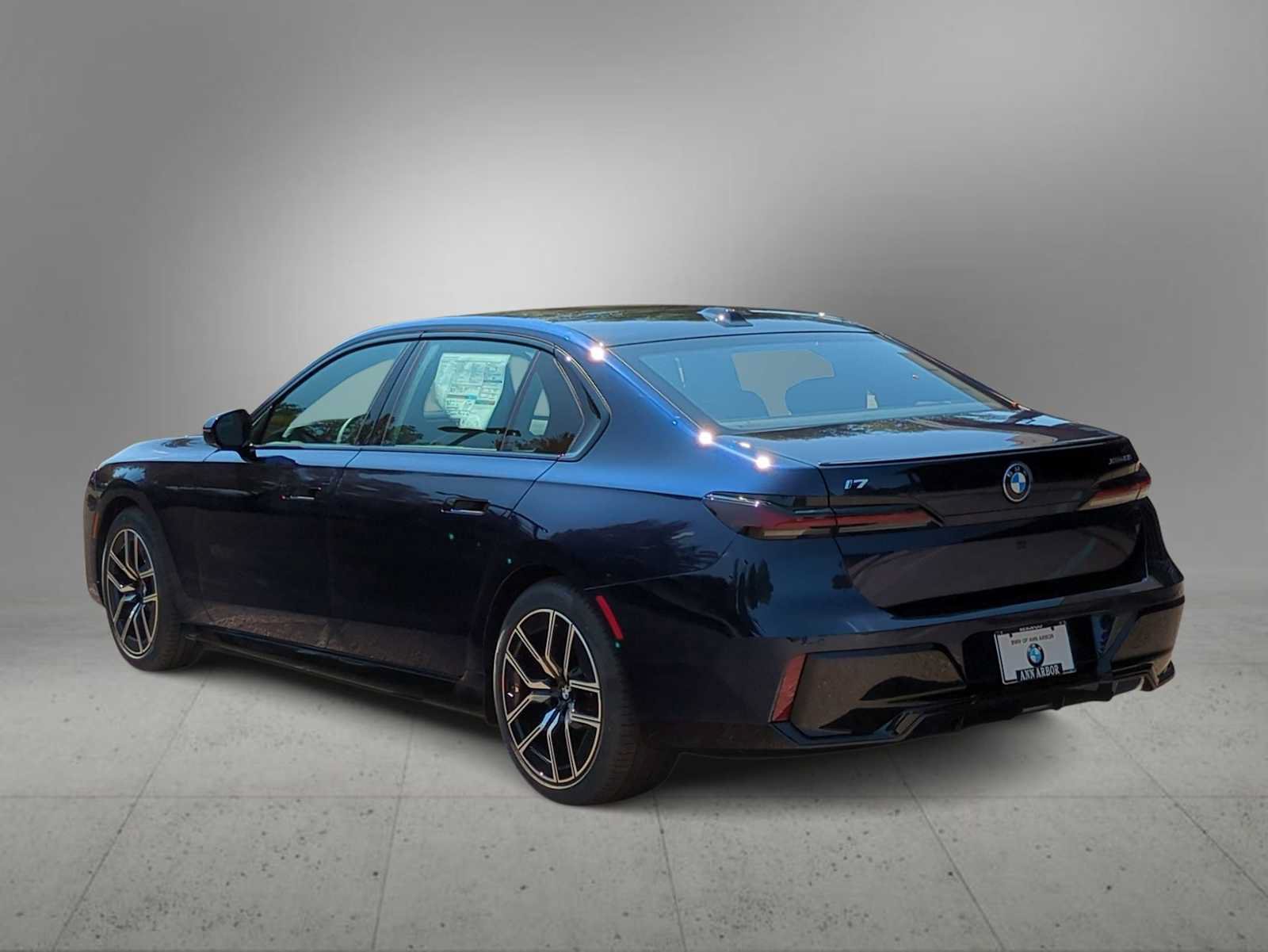 New 2026 BMW i7 xDrive60 AWD/4WD image 6
