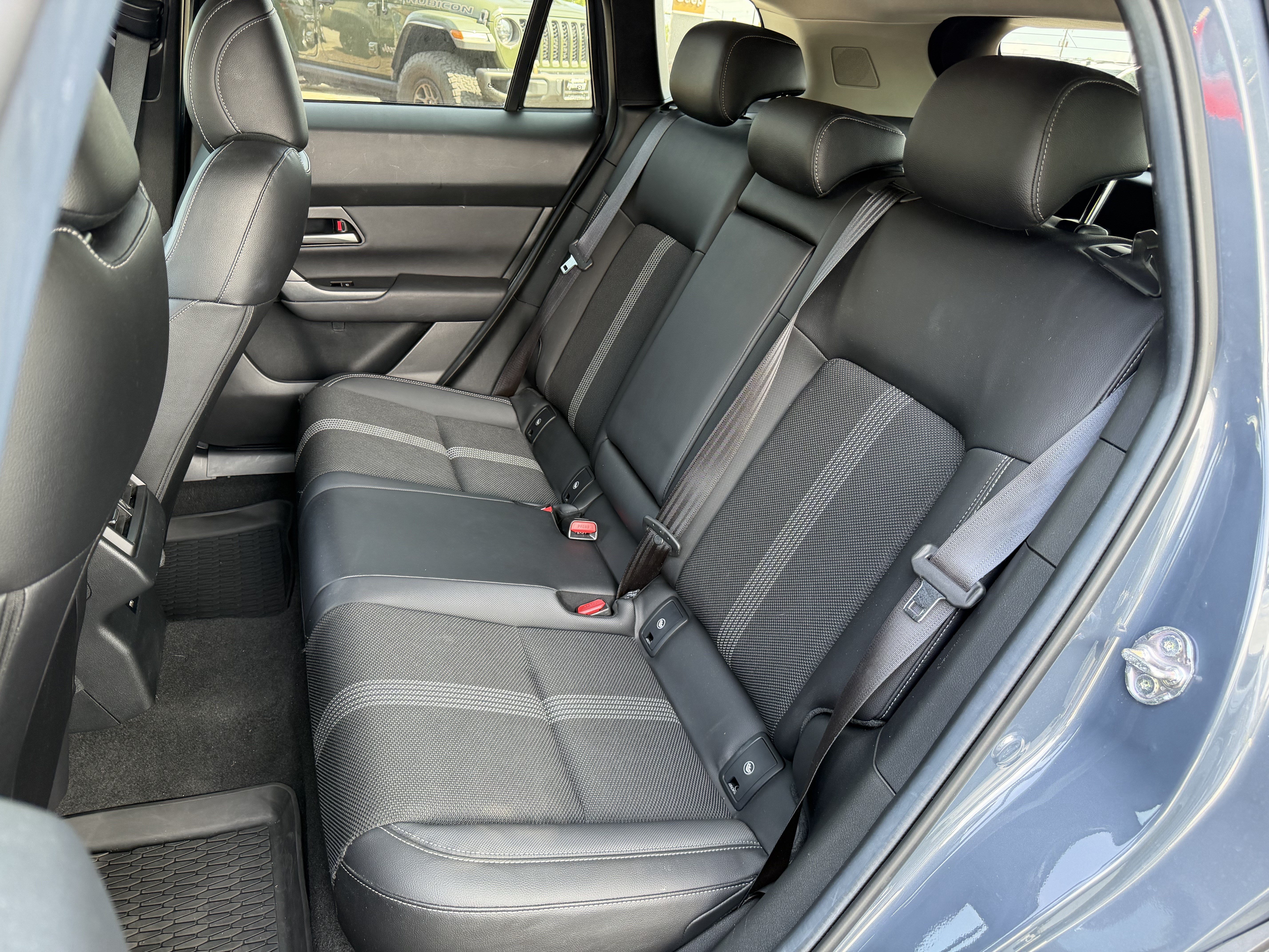 Used 2024 MAZDA CX-50 AWD 2.5 S w/ Cargo Package image 27