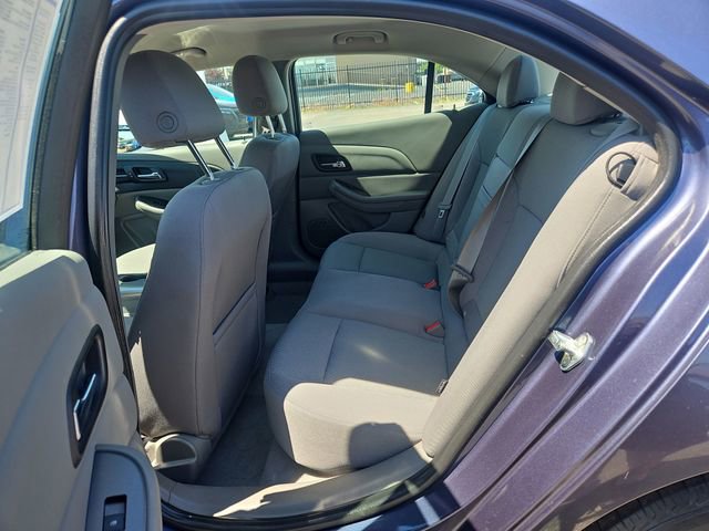 Used 2013 Chevrolet Malibu LS w/ Protection Package FWD image 21