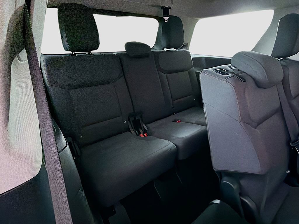 Used 2025 Ford Expedition Active AWD/4WD image 24