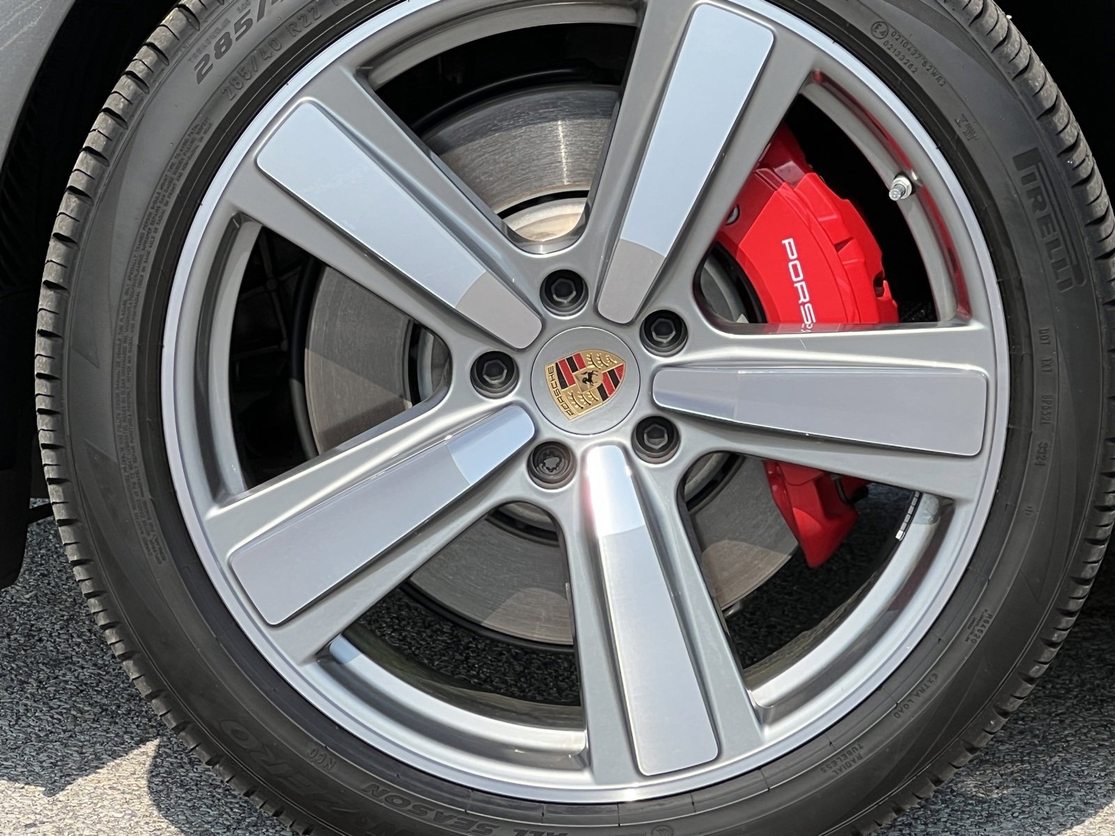 New 2025 Porsche Cayenne S image 11