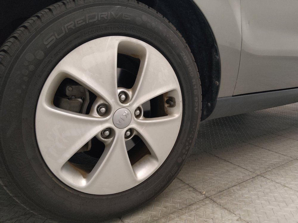 Used 2015 Kia Soul FWD image 31