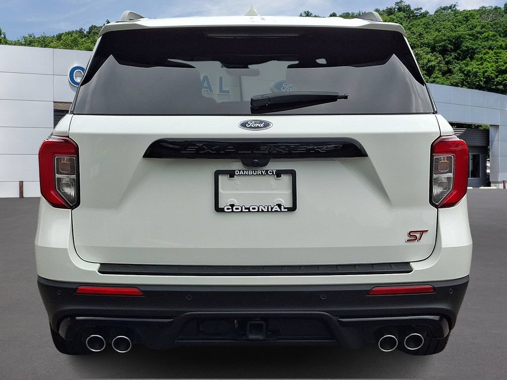 Certified 2024 Ford Explorer ST w/ Equipment Group 401A AWD/4WD image 5