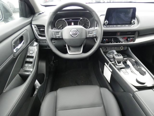 New 2026 Nissan Rogue SV AWD/4WD image 12