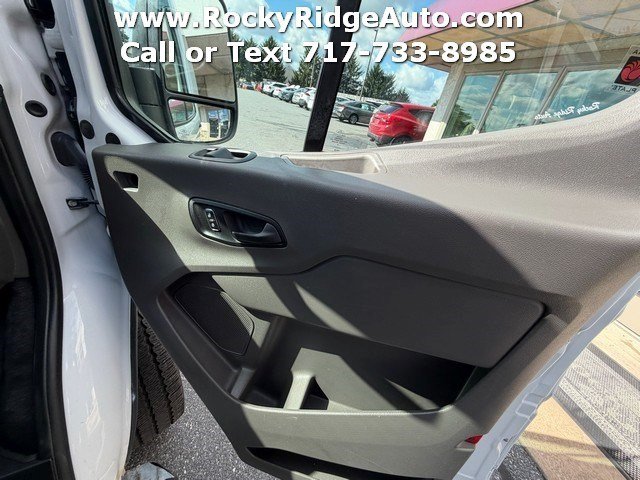 Used 2025 Ford Transit 250 Low Roof w/ Exterior Upgrade Package RWD image 28