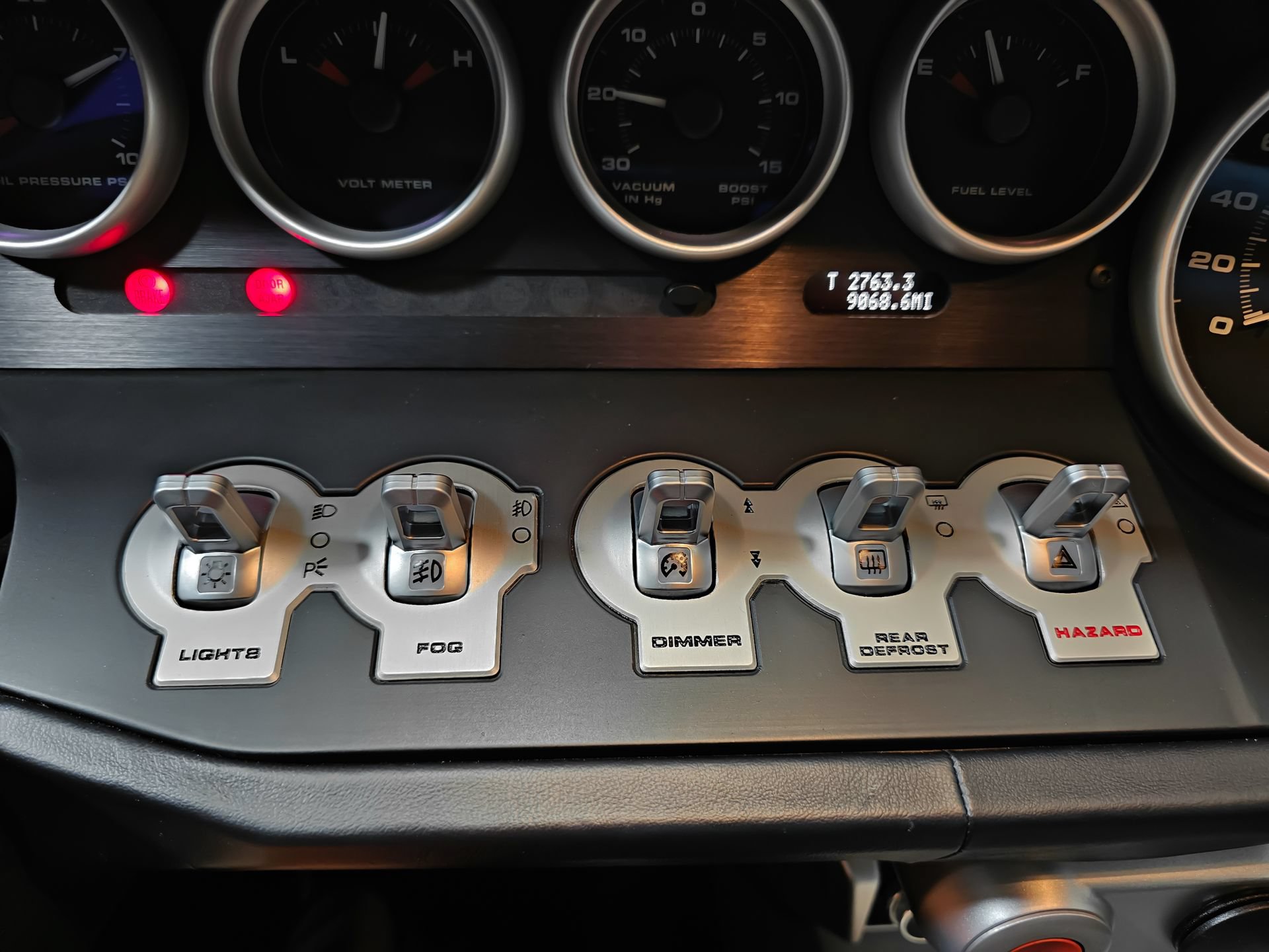 Used 2005 Ford GT RWD image 29