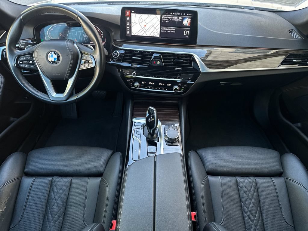 Used 2021 BMW 530i RWD image 17