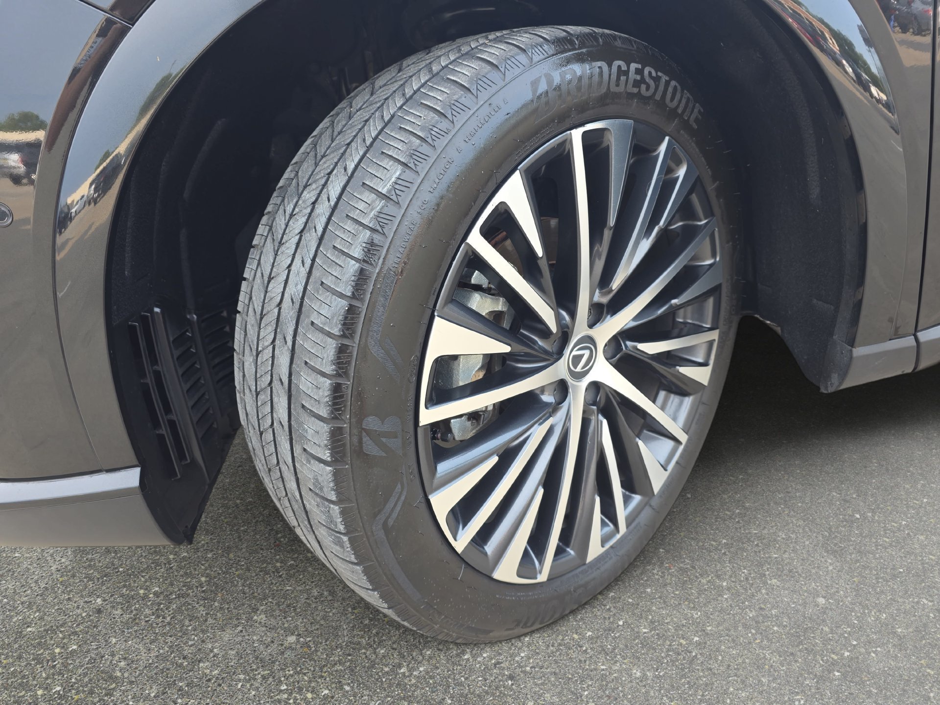Used 2024 Lexus RX 350 Premium Plus w/ Convenience Package FWD image 31