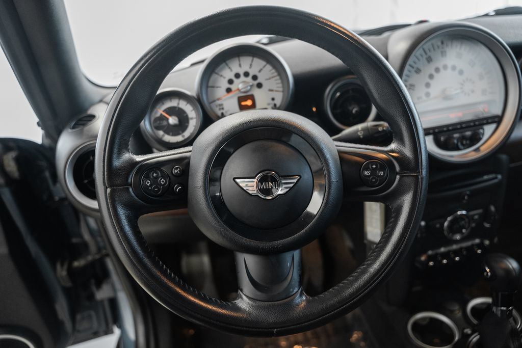 Used 2011 MINI Cooper Convertible FWD image 25