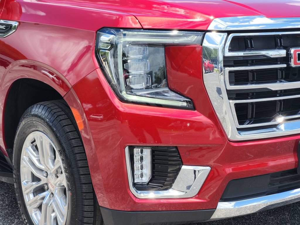 Used 2023 GMC Yukon XL SLT w/ SLT Luxury Package RWD image 7