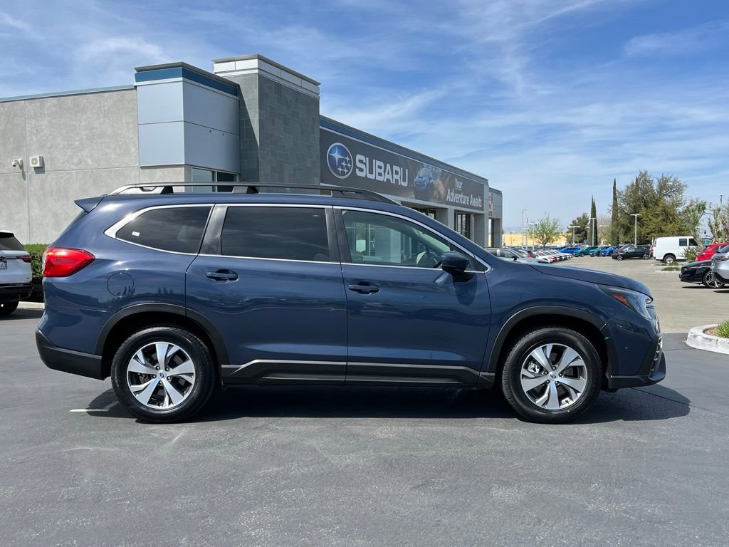 Certified 2024 Subaru Ascent Premium w/ Convenience Package image 8