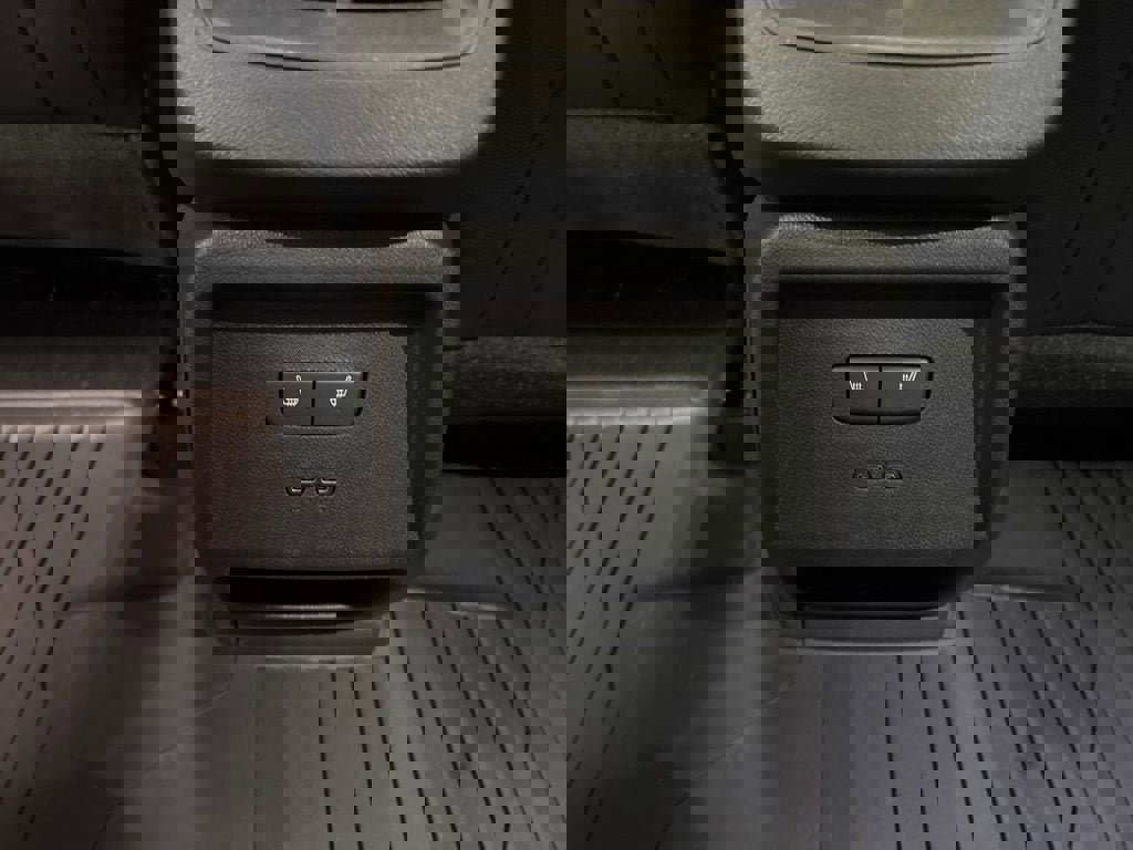 New 2026 Chevrolet Equinox EV LT w/ Convenience Package II image 30