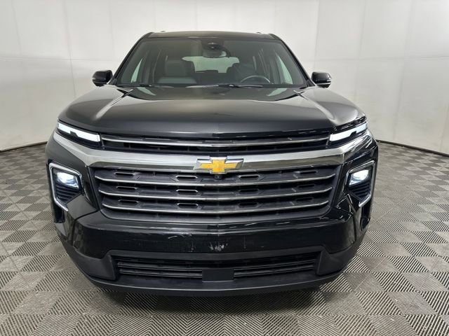 Used 2024 Chevrolet Traverse LT w/ Trailering Package image 8