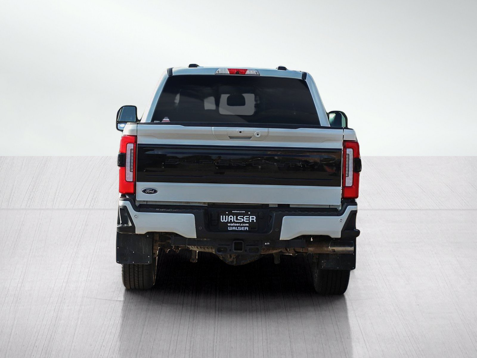 Used 2025 Ford F350 Platinum AWD/4WD image 5