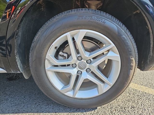 Used 2019 Audi Q5 2.0T Premium w/ Convenience Package image 11
