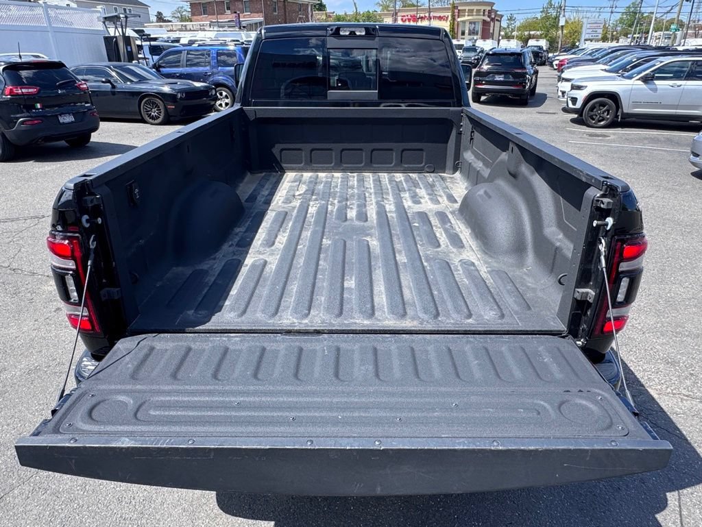 Certified 2024 RAM 2500 Laramie w/ Night Edition RWD image 7