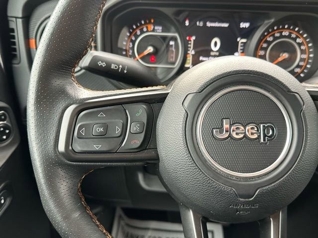 Used 2024 Jeep Gladiator Mojave w/ Safety Group image 21