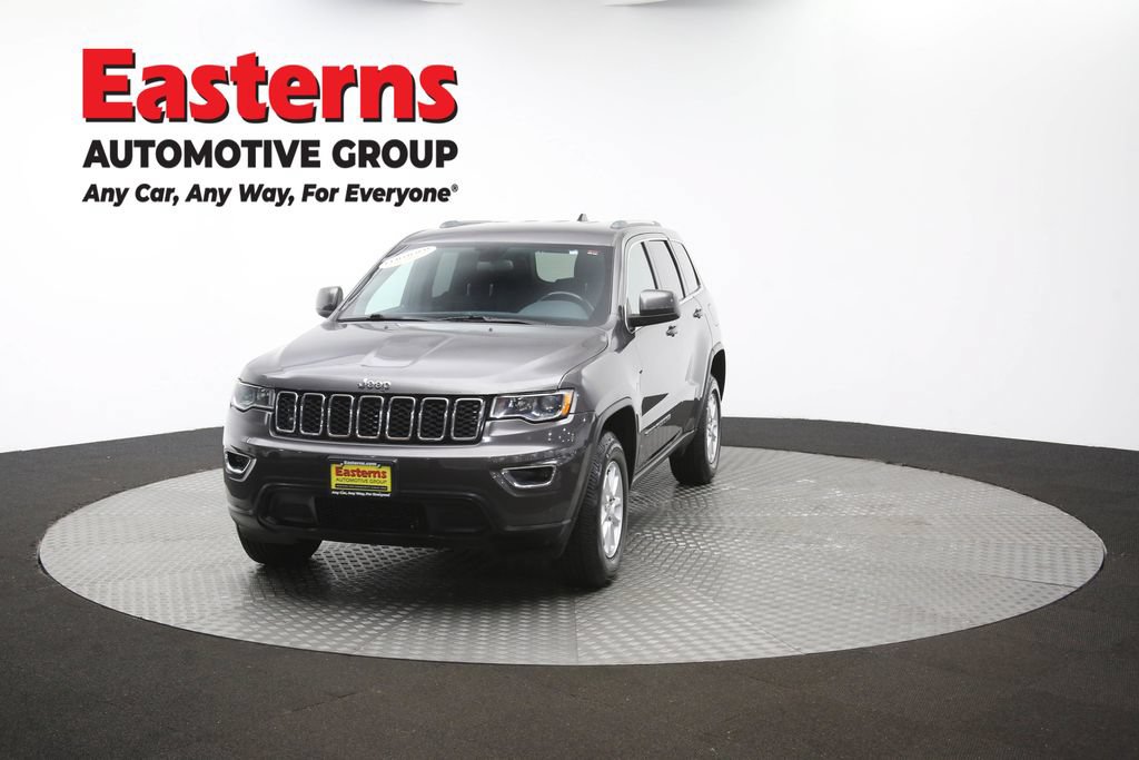 Used 2020 Jeep Grand Cherokee Laredo AWD/4WD image 52