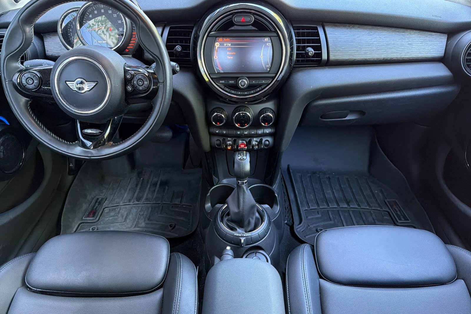 Used 2017 MINI Cooper S image 17