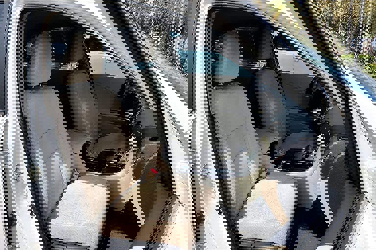 Used 2016 Honda Accord EX image 9