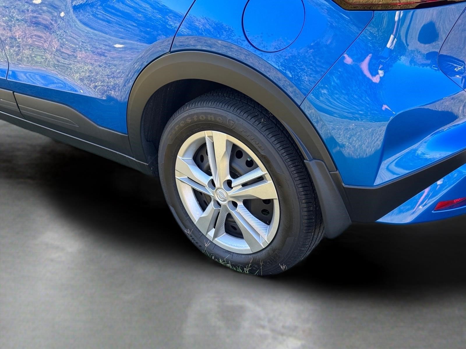 Used 2024 Nissan Kicks S FWD image 22