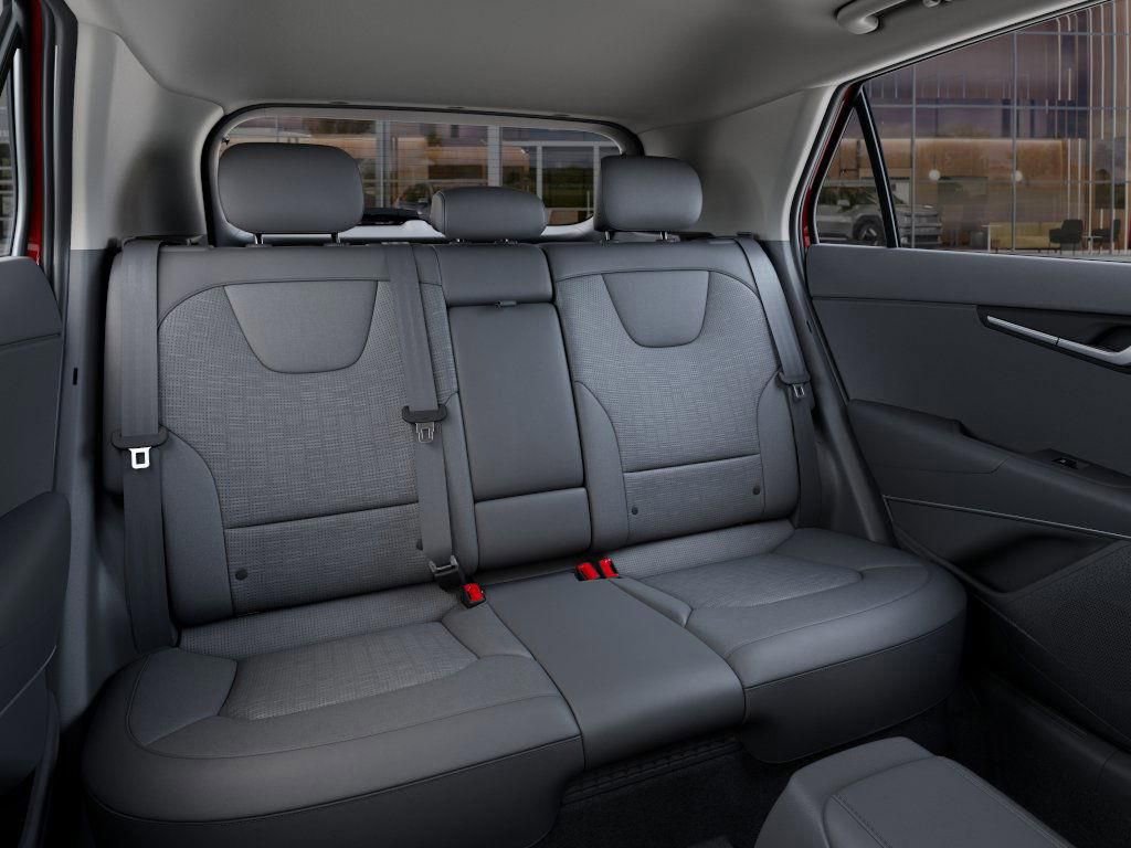 New 2025 Kia Niro SX image 16