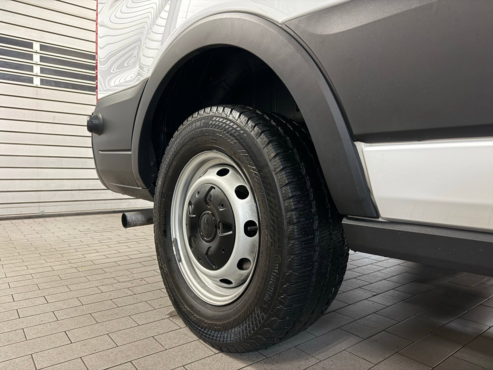 Used 2024 Ford Transit 350 XL image 11