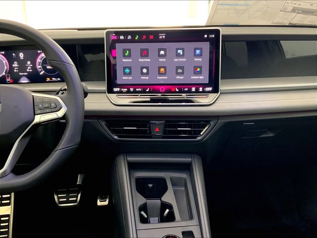 New 2026 Volkswagen Tiguan SE R-Line image 8