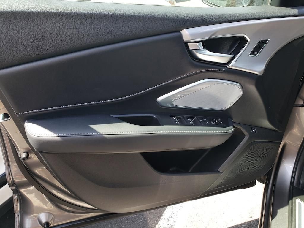 Certified 2025 Acura RDX w/ Technology Package image 19