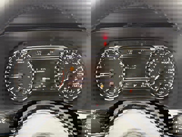 New 2025 Nissan Pathfinder SL w/ SL Premium Package image 32