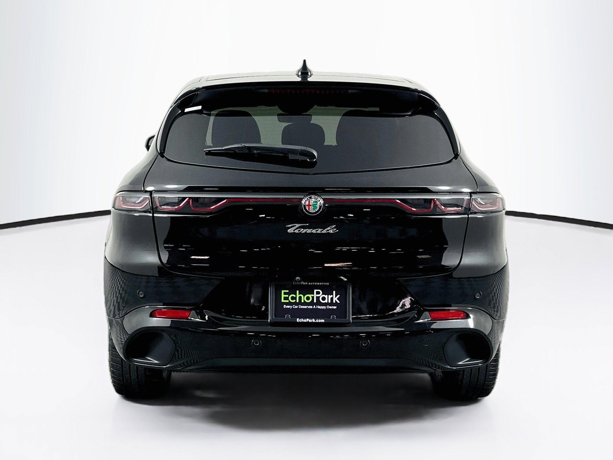 Used 2025 Alfa Romeo Tonale w/ Premium Package AWD/4WD image 7