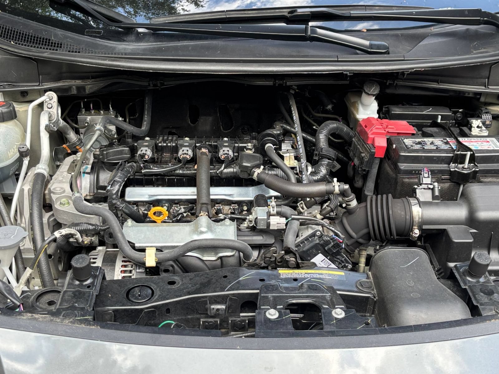 Used 2025 Nissan Versa SV FWD image 29
