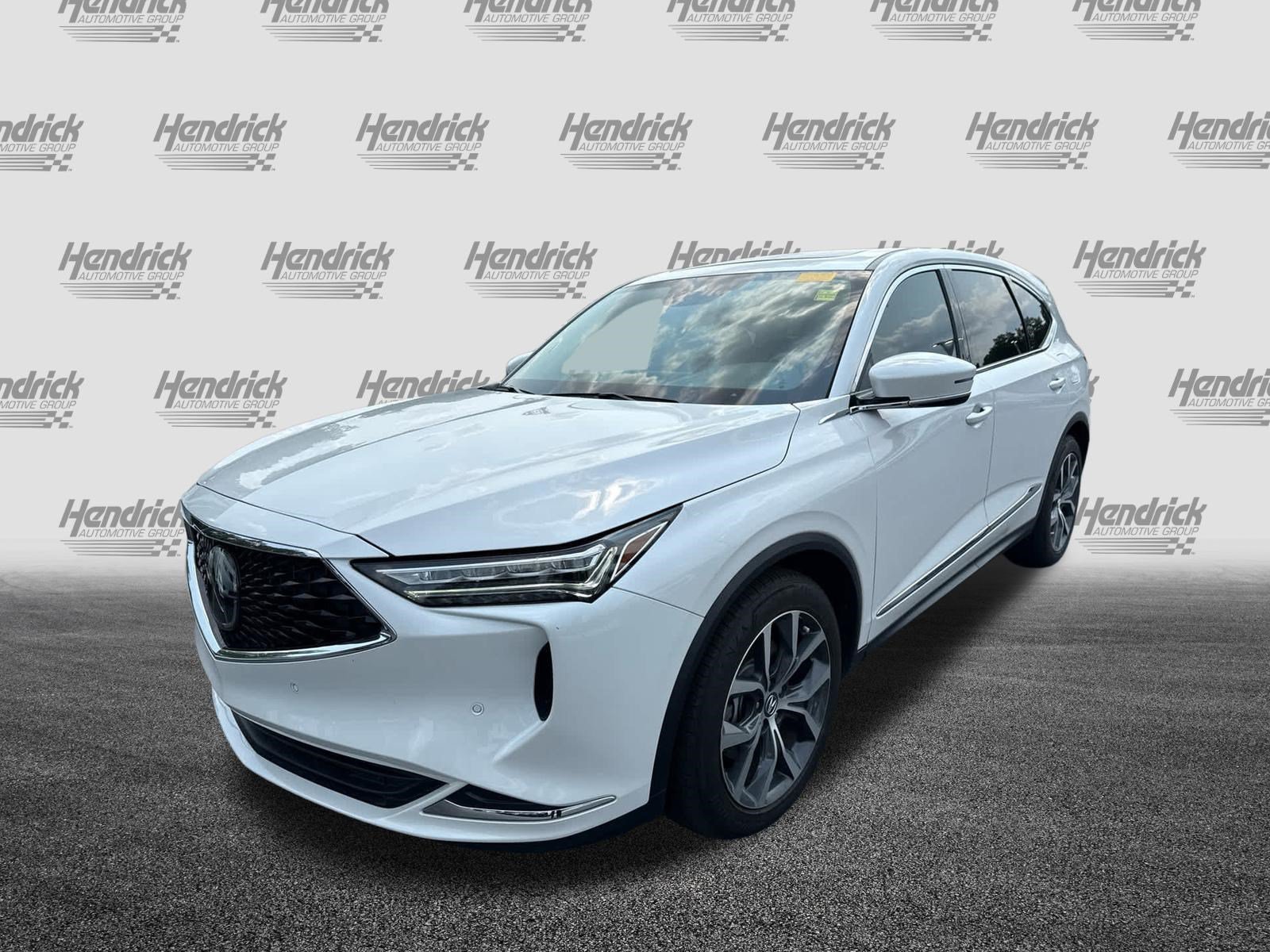 Used 2024 Acura MDX FWD w/ Technology Package image 3