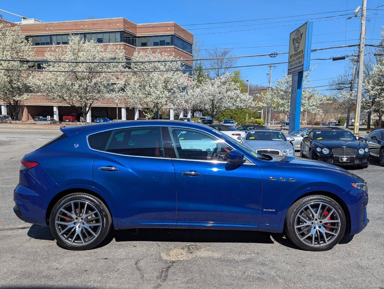 Used 2021 Maserati Levante S GranSport AWD/4WD image 6