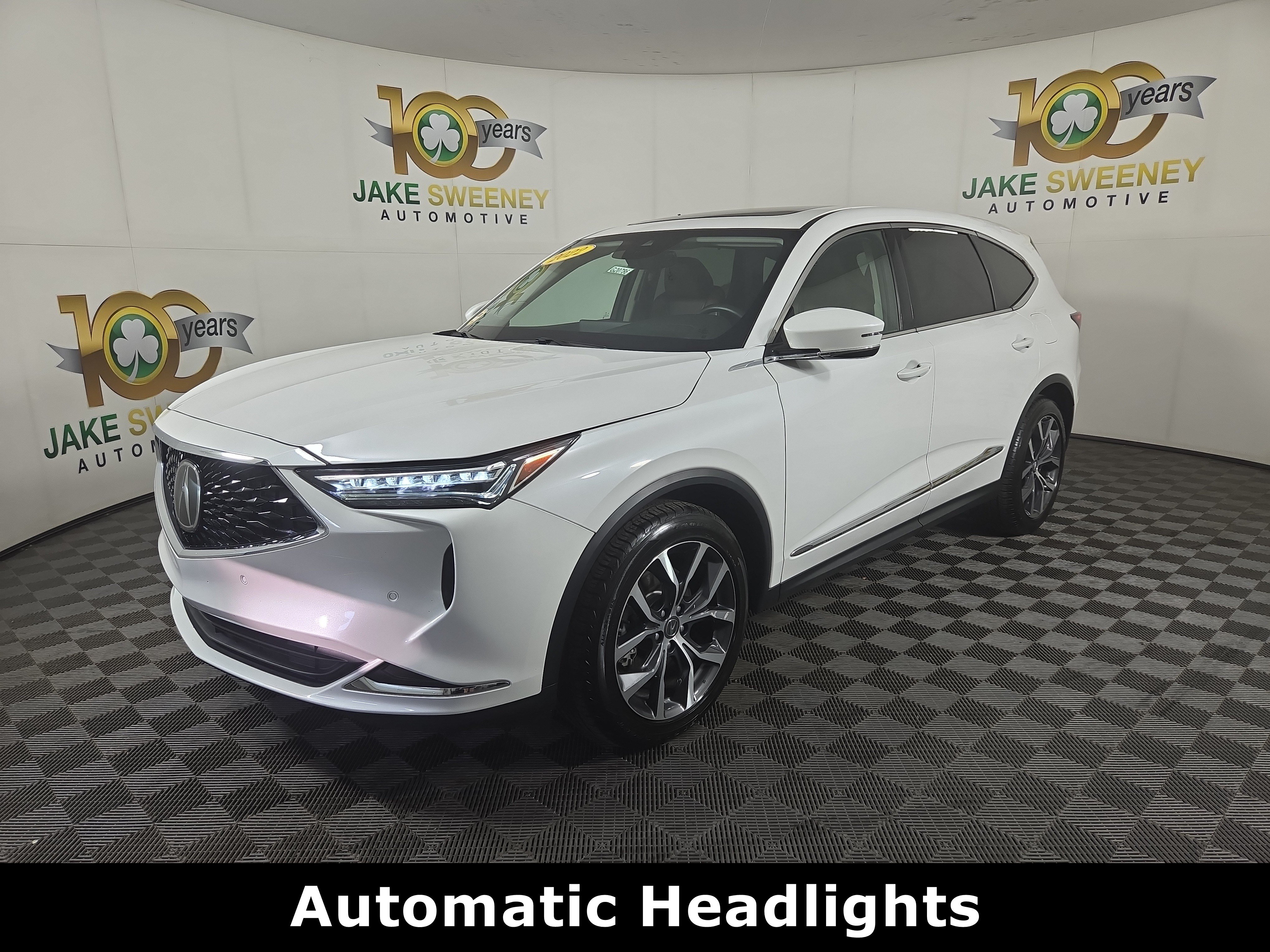 Used 2022 Acura MDX SH-AWD w/ Technology Package image 3