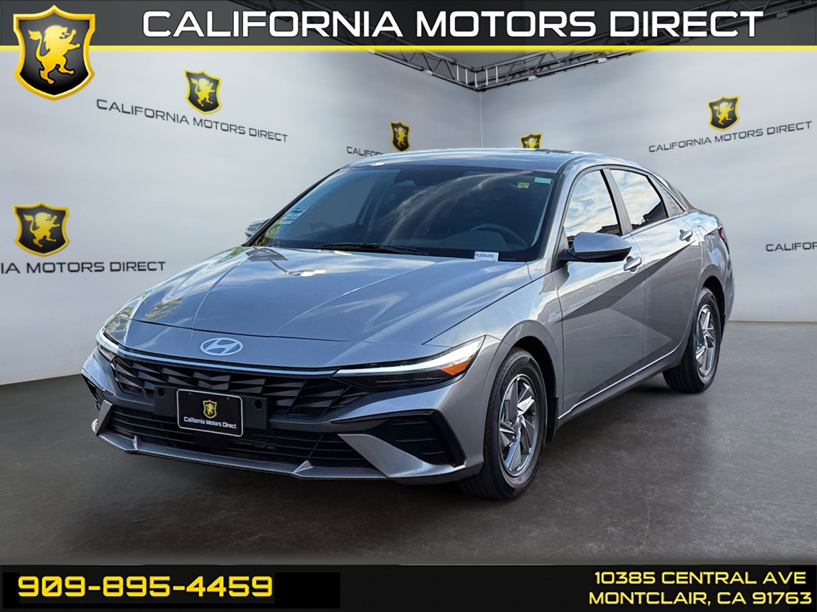 Used 2024 Hyundai Elantra SE