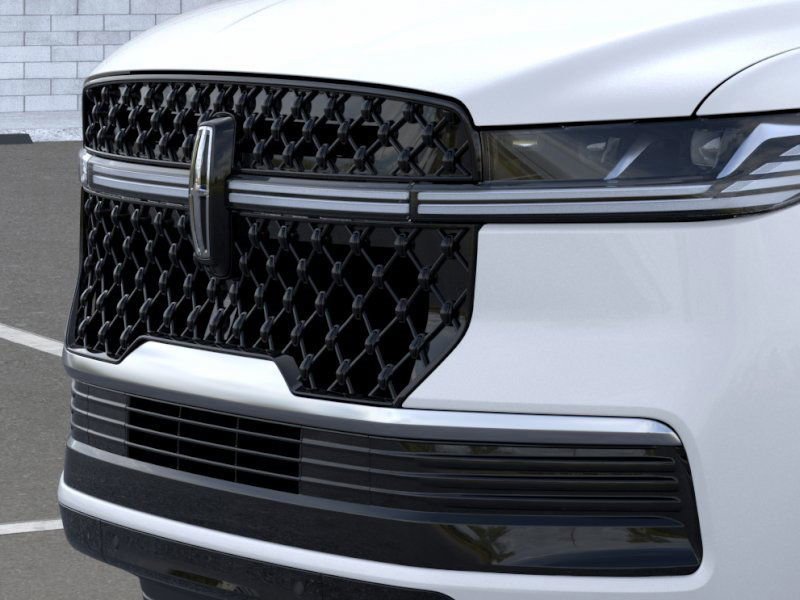 New 2026 Lincoln Navigator Reserve image 17