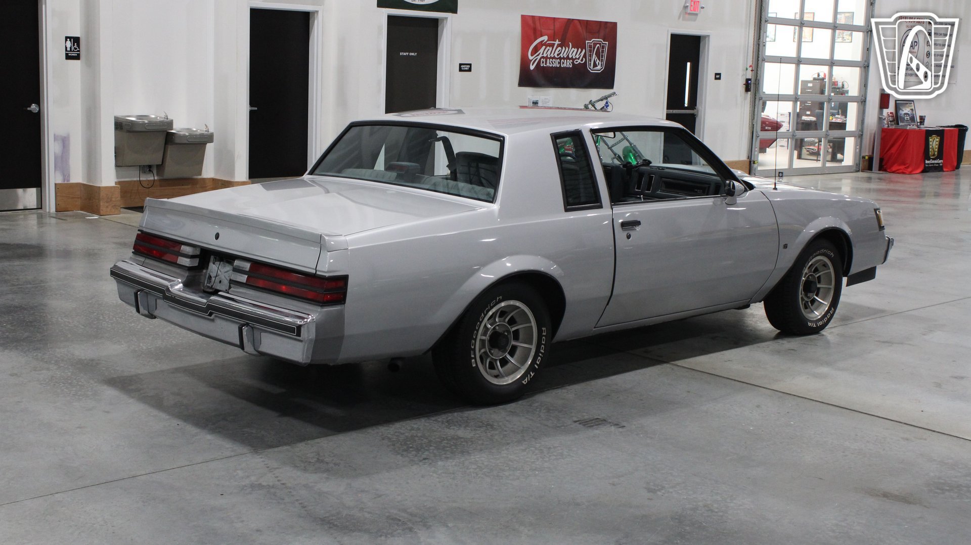 Used 1987 Buick Regal Coupe RWD image 16