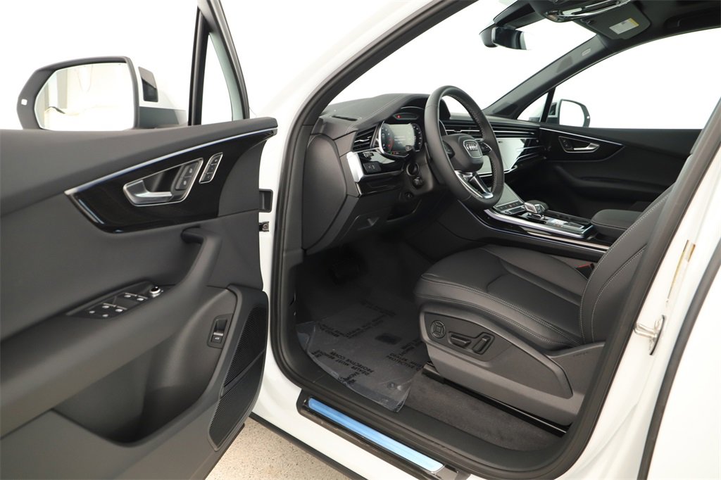 New 2026 Audi Q7 2.0T Premium image 14