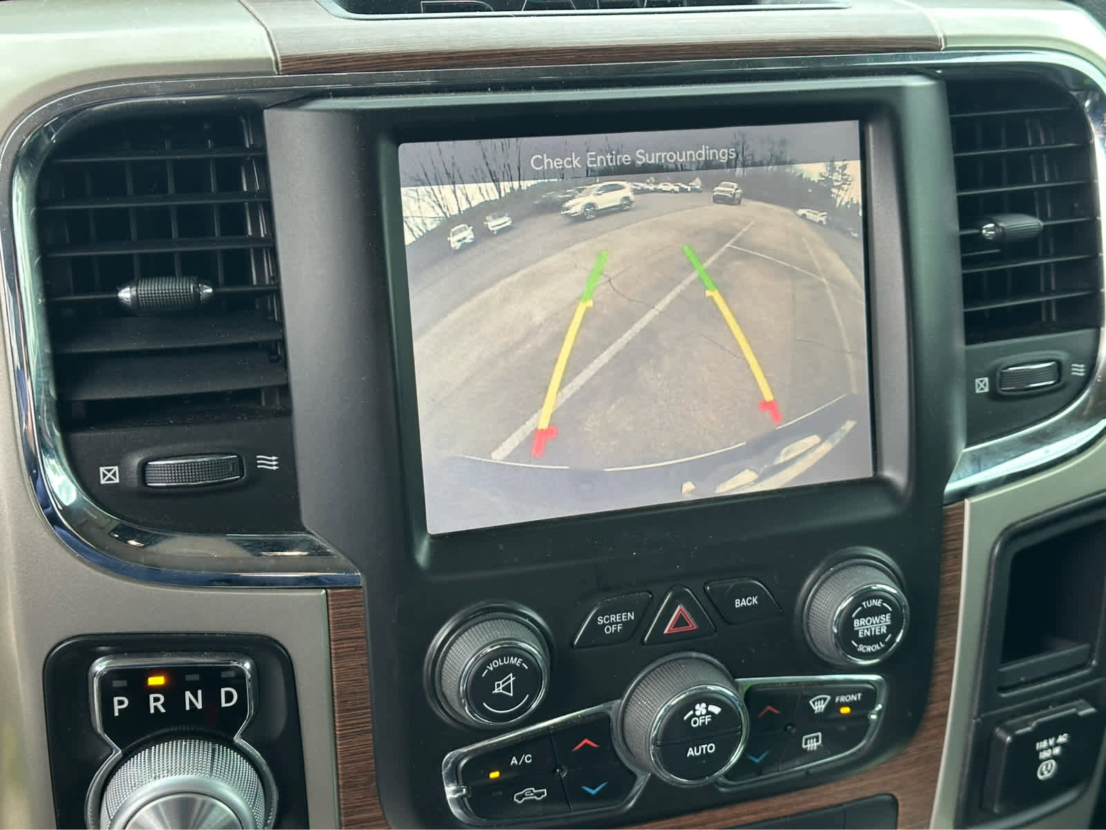 Used 2014 RAM 1500 Laramie image 15