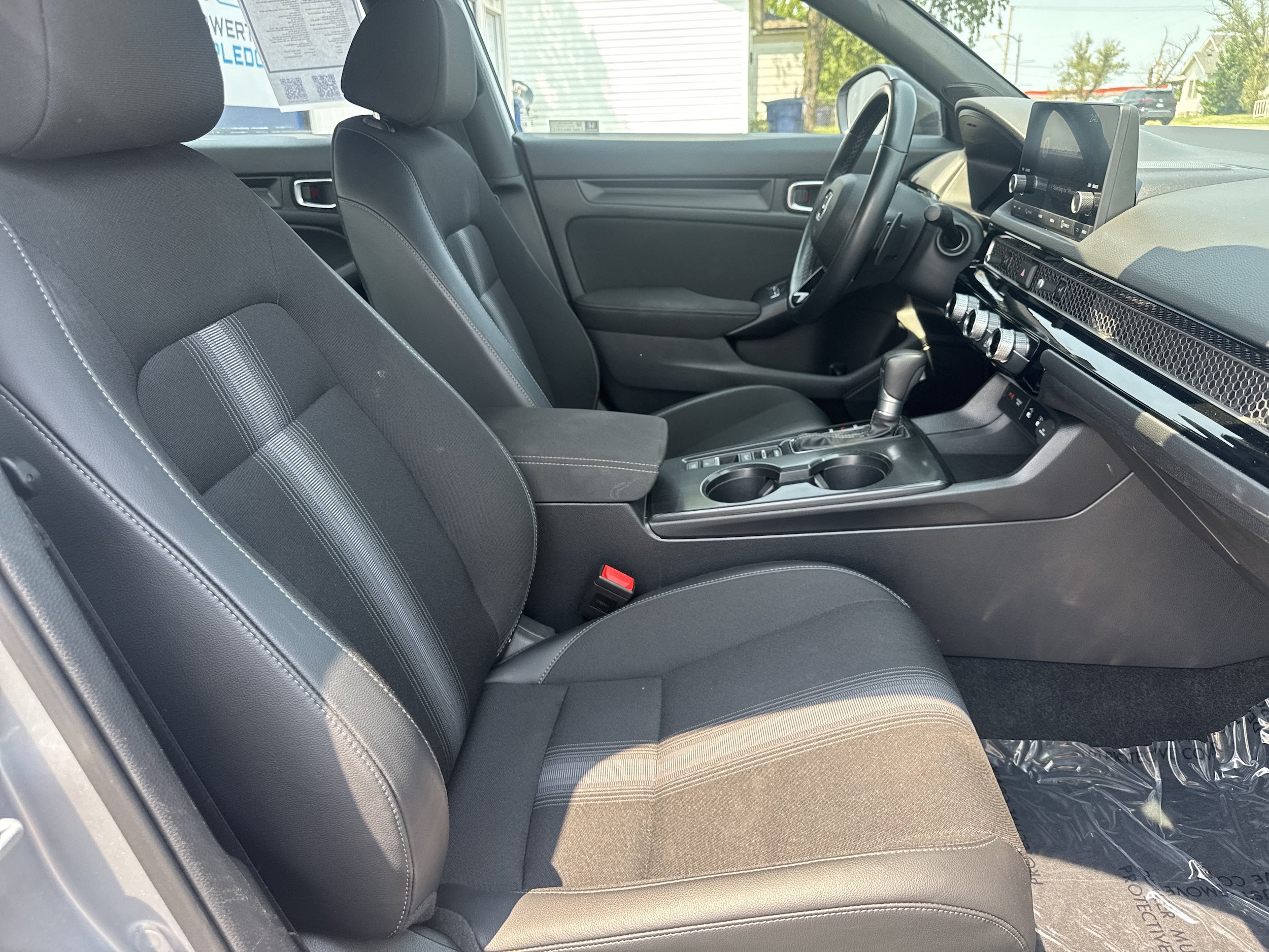 Used 2025 Honda Civic Sport image 11