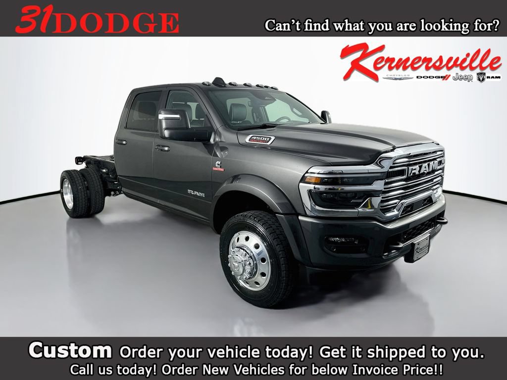 New 2026 RAM 4500 4x4 Crew Cab DRW w/ Laramie Trim Package