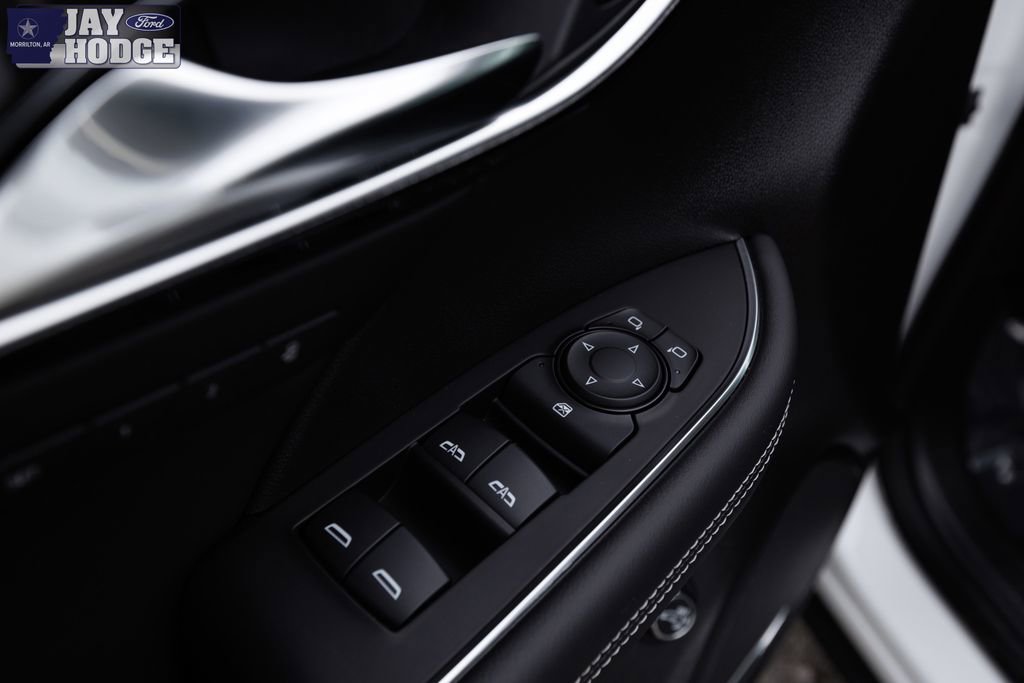 Used 2023 Buick Envision Essence w/ Technology Package I image 10