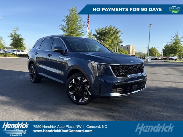 Certified 2025 Kia Sorento EX w/ Panoramic Sunroof Package