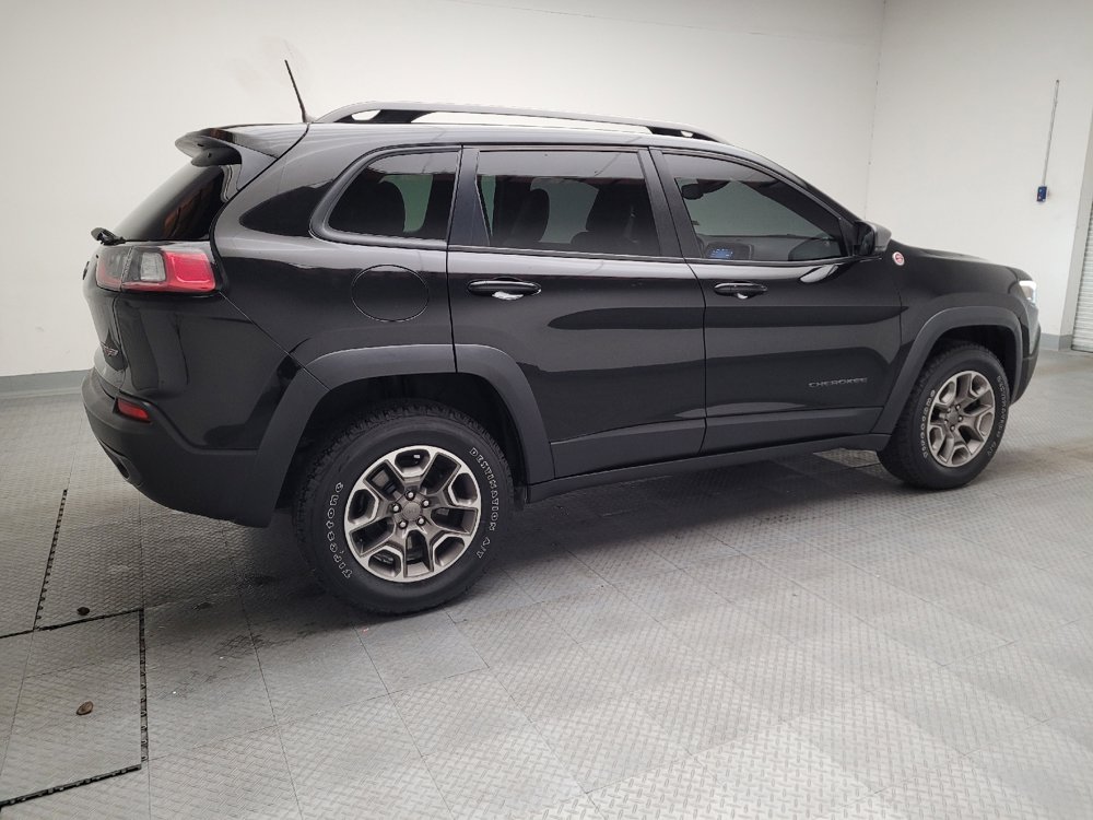 Used 2021 Jeep Cherokee Trailhawk image 10