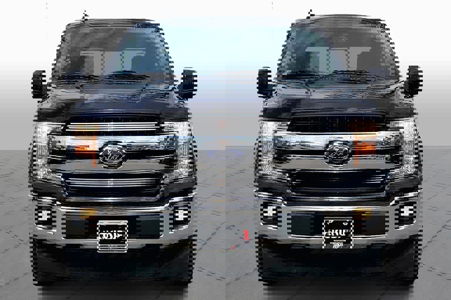 Used 2020 Ford F150 Lariat w/ Equipment Group 501A Mid image 3