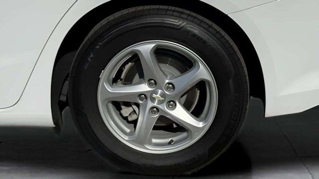 Used 2018 Chevrolet Malibu LS image 35