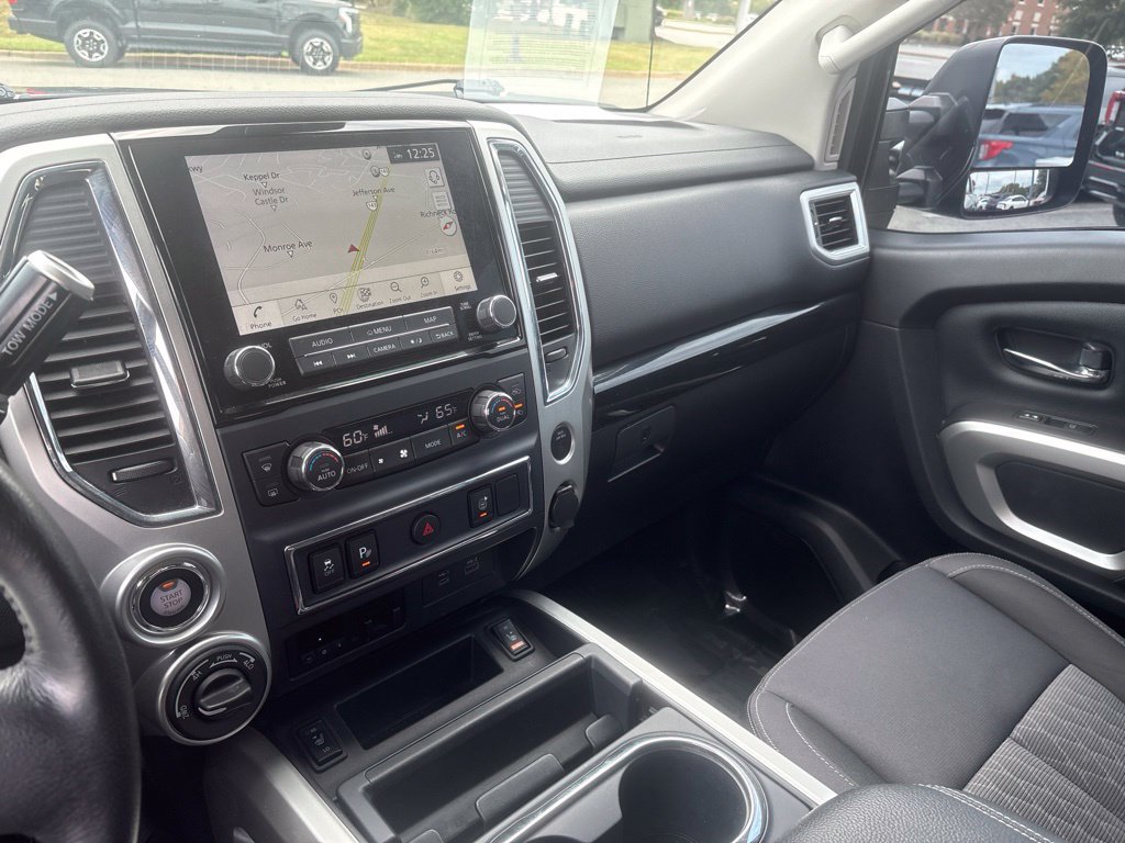 Used 2021 Nissan Titan SV w/ SV Convenience Package AWD/4WD image 20