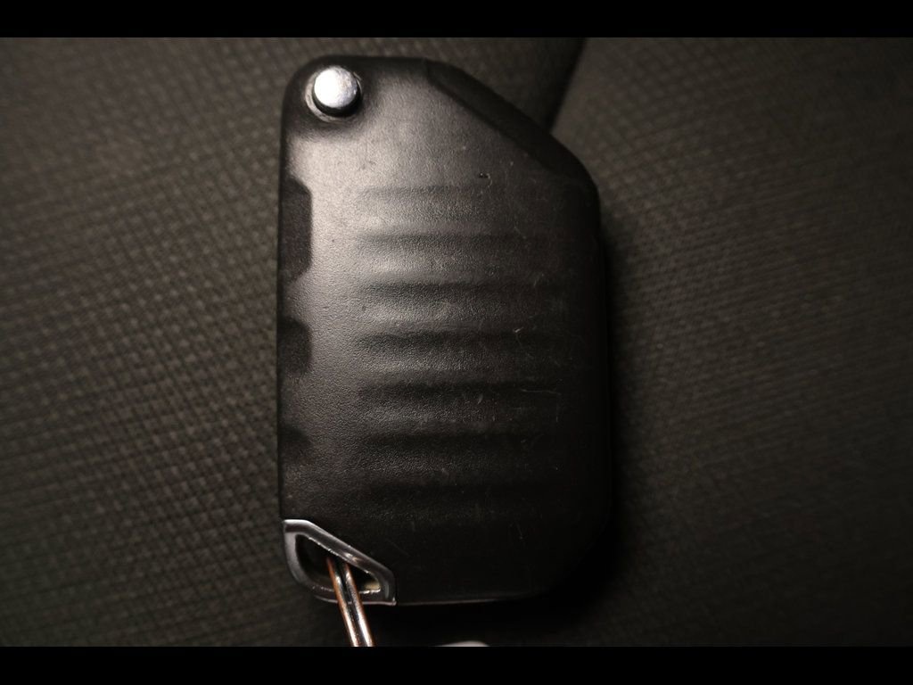 Used 2018 Jeep Wrangler Unlimited Sport AWD/4WD image 23