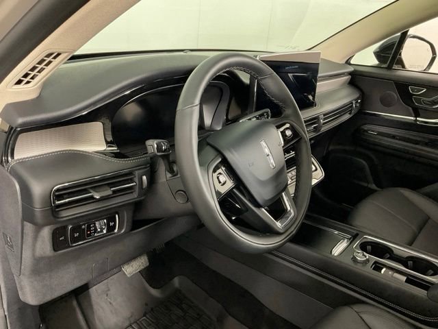 Used 2025 Lincoln Corsair Reserve AWD/4WD image 19